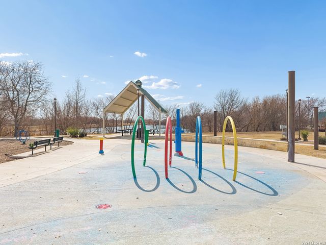 6935 Luckey, San Antonio, TX 78252