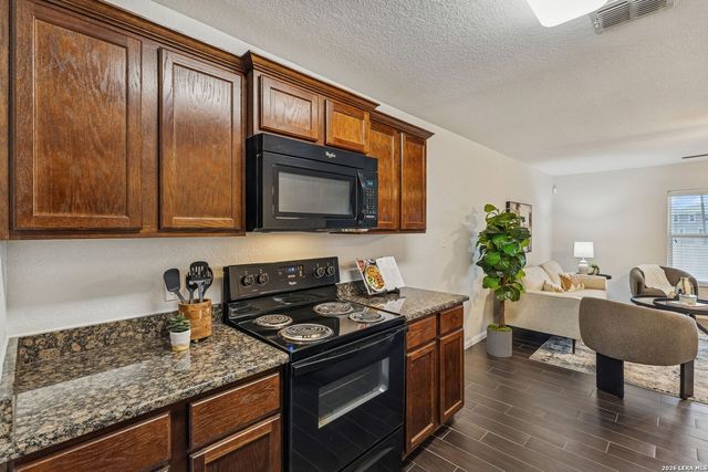 6935 Luckey, San Antonio, TX 78252