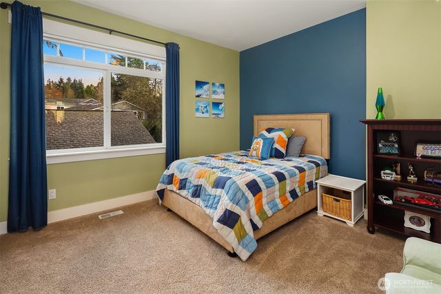 17003 Talbot Road, Edmonds, WA 98026