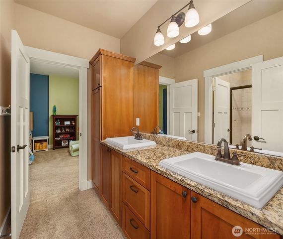 17003 Talbot Road, Edmonds, WA 98026