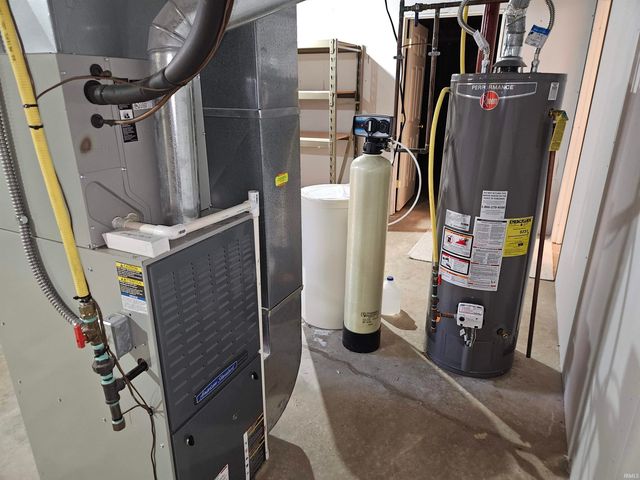 4201 Ashard Drive, South Bend, IN 46628