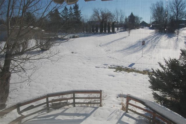 911 S HILL Road, Erie, PA 16509