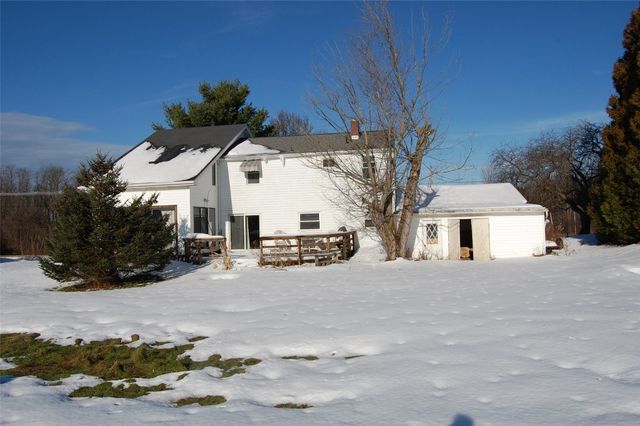 911 S HILL Road, Erie, PA 16509