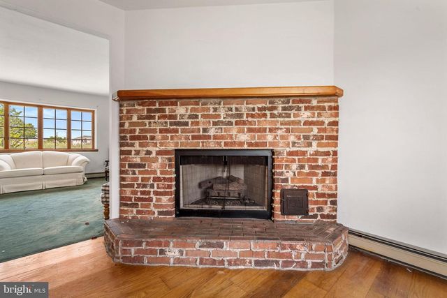 1308 VARDON CIR, Brigantine, NJ 08203