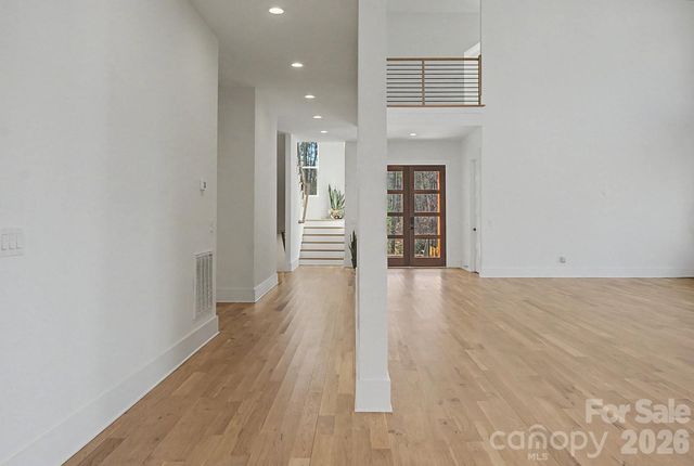 8223 Max Meadows Drive, Charlotte, NC 28227