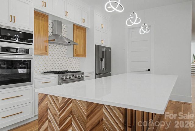 8223 Max Meadows Drive, Charlotte, NC 28227