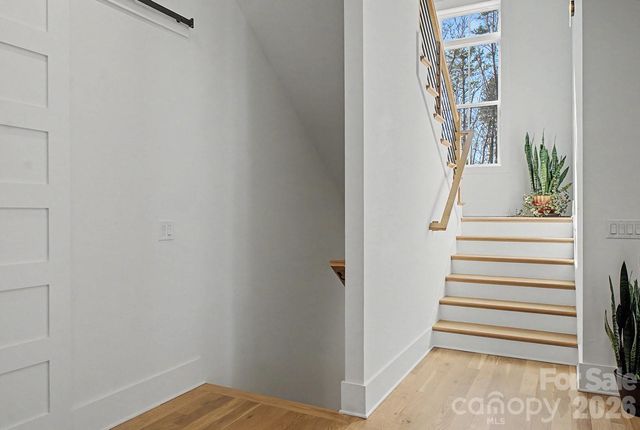 8223 Max Meadows Drive, Charlotte, NC 28227