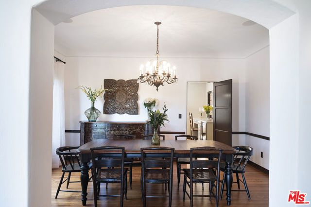 3475 N Knoll Drive, Los Angeles, CA 90068