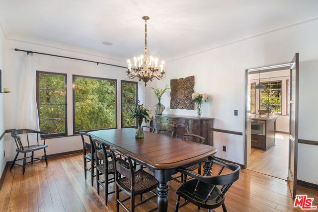 3475 N Knoll Drive, Los Angeles, CA 90068