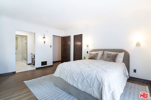 3475 N Knoll Drive, Los Angeles, CA 90068