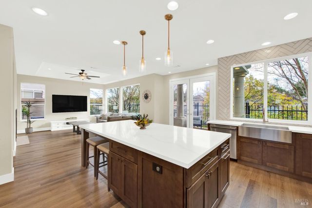 2905 Quail Hollow Dr, Fairfield, CA 94534