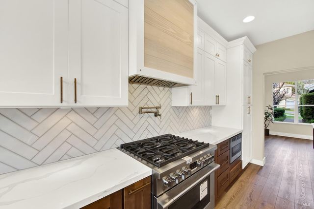 2905 Quail Hollow Dr, Fairfield, CA 94534