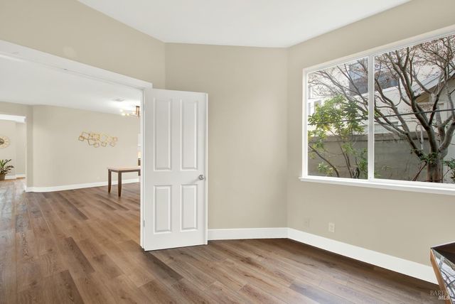 2905 Quail Hollow Dr, Fairfield, CA 94534