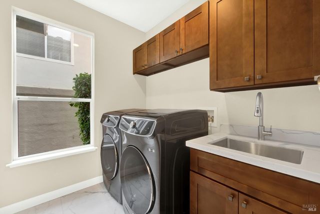 2905 Quail Hollow Dr, Fairfield, CA 94534