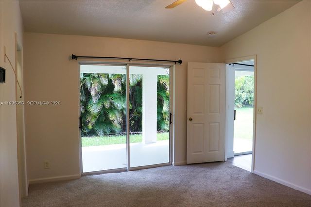 16930 W Mead Hill Dr, Loxahatchee, FL 33470