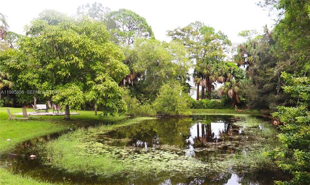 16930 W Mead Hill Dr, Loxahatchee, FL 33470