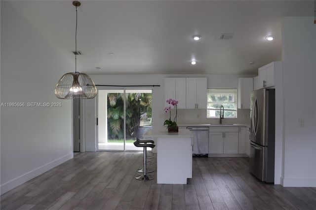 16930 W Mead Hill Dr, Loxahatchee, FL 33470