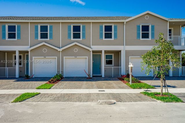 934 SE 19th St, Homestead, FL 33034