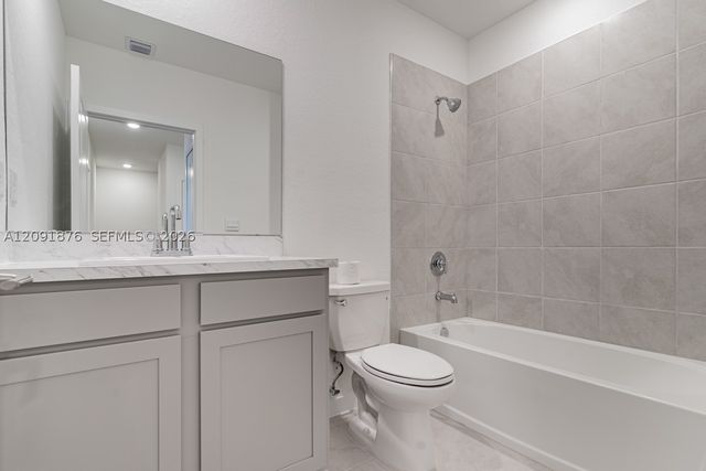 934 SE 19th St, Homestead, FL 33034