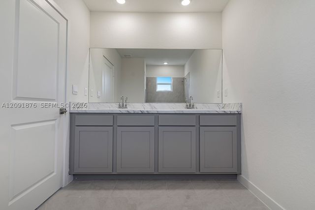 934 SE 19th St, Homestead, FL 33034