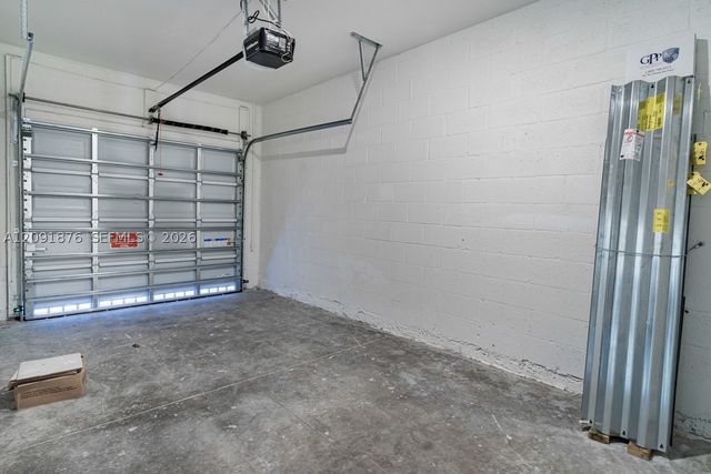 934 SE 19th St, Homestead, FL 33034