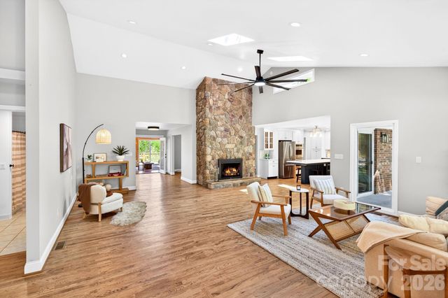 58 Camby Drive, Fairview, NC 28730