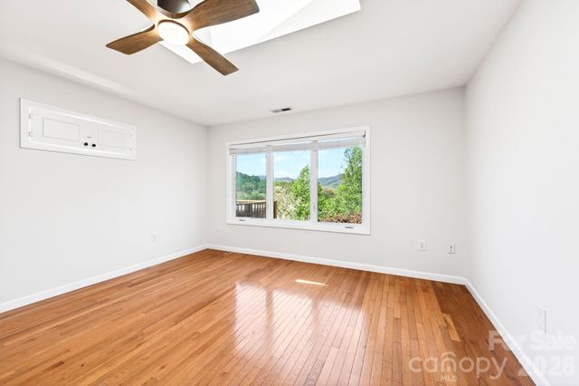 58 Camby Drive, Fairview, NC 28730