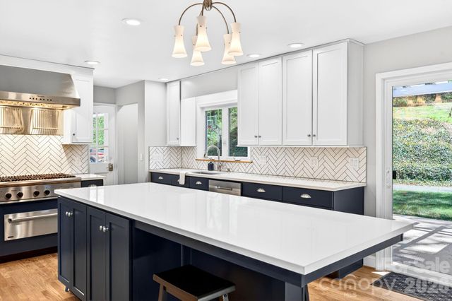 58 Camby Drive, Fairview, NC 28730