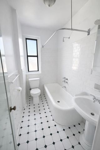 1825 Riverside Dr Apt 5B, New York City, NY 10034