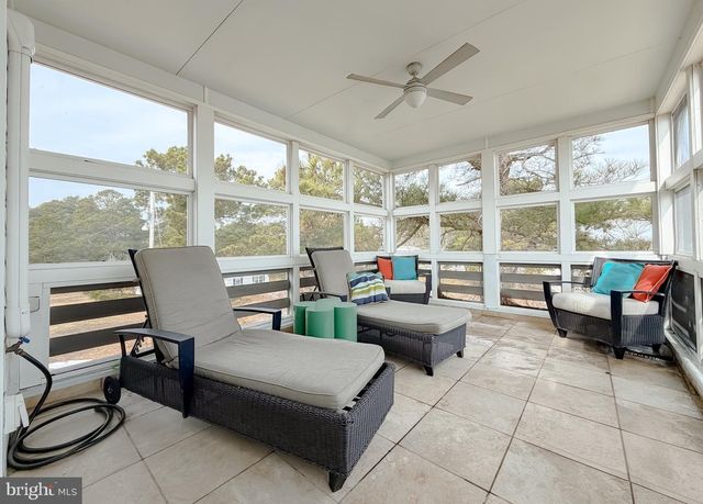 15188 LAKE DR, Scotland, MD 20687