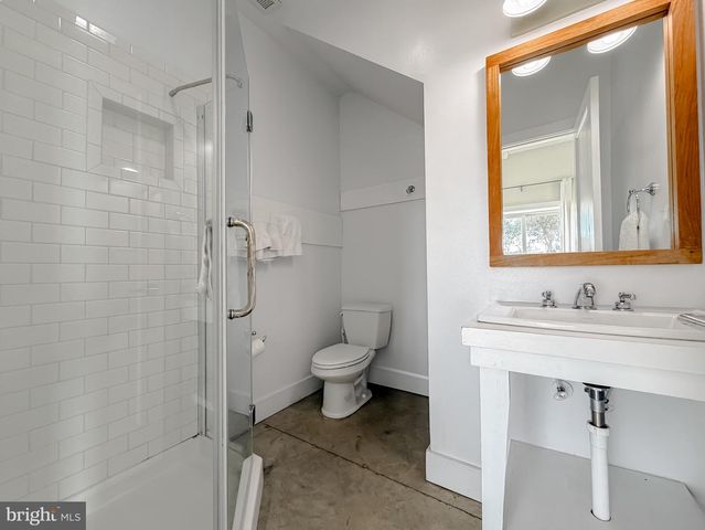 15188 LAKE DR, Scotland, MD 20687