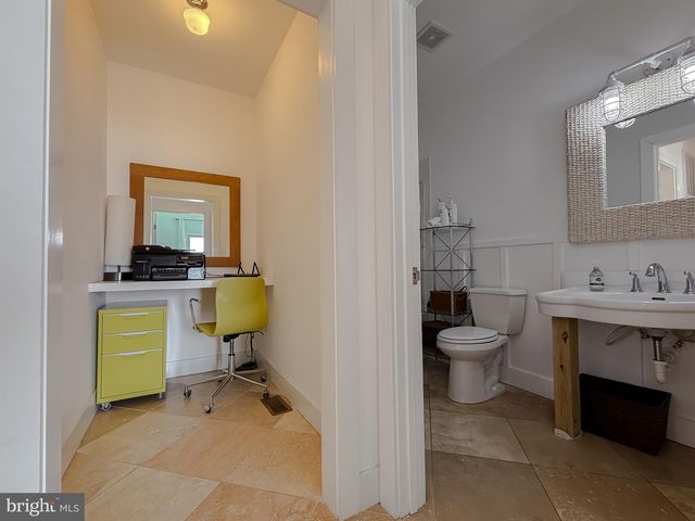 15188 LAKE DR, Scotland, MD 20687