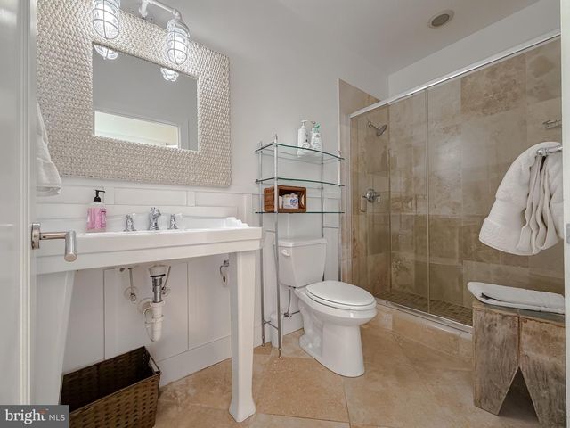 15188 LAKE DR, Scotland, MD 20687