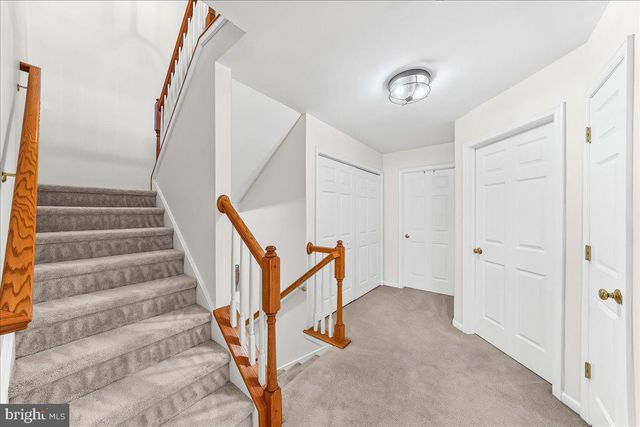 237 DEEPDALE DR, Kennett Square, PA 19348