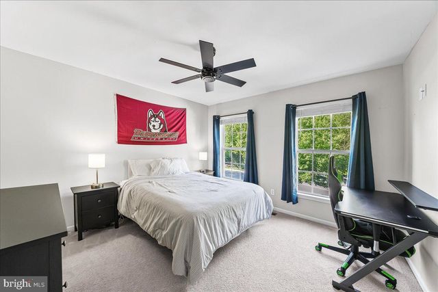 237 DEEPDALE DR, Kennett Square, PA 19348