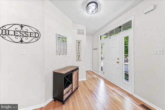 237 DEEPDALE DR, Kennett Square, PA 19348