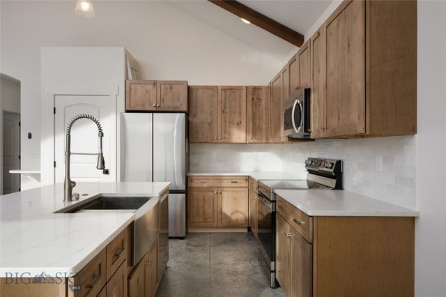 138 Inverness, Livingston, MT 59047