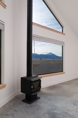 138 Inverness, Livingston, MT 59047