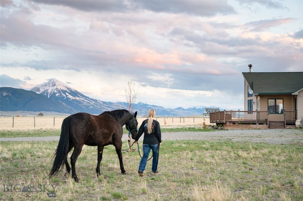 138 Inverness, Livingston, MT 59047 photo 20