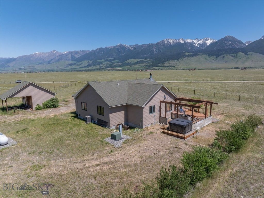 138 Inverness, Livingston, MT 59047 photo 52