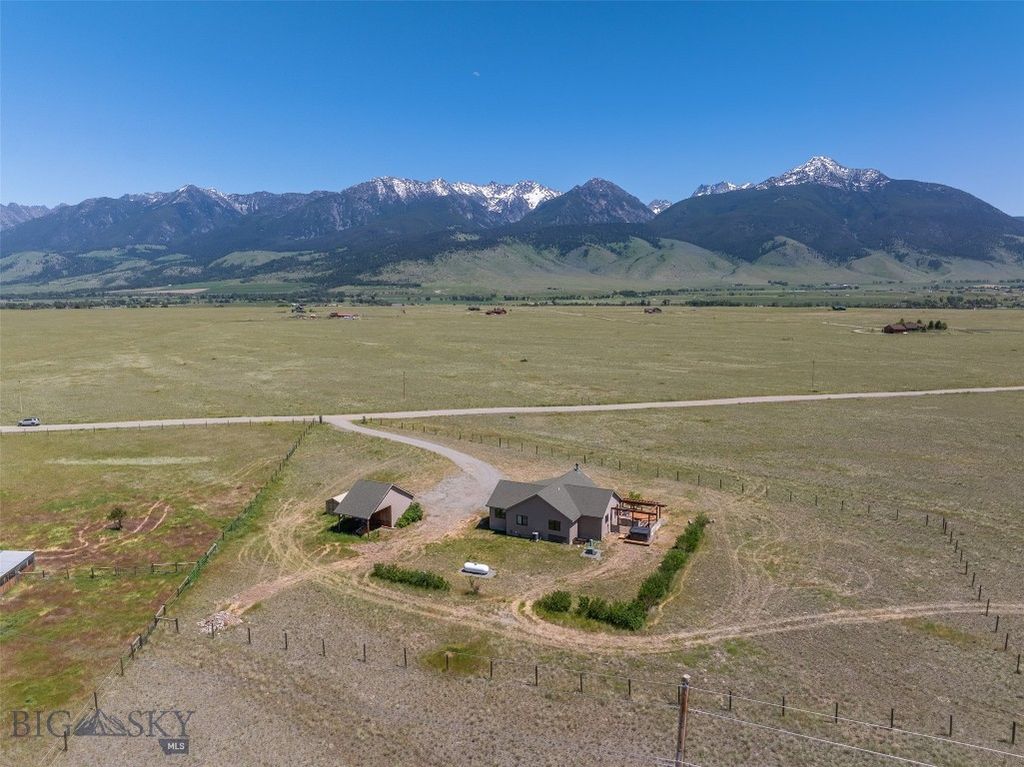 138 Inverness, Livingston, MT 59047 photo 6