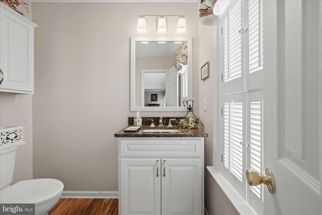 577 PINNACLE DR, Bunker Hill, WV 25413