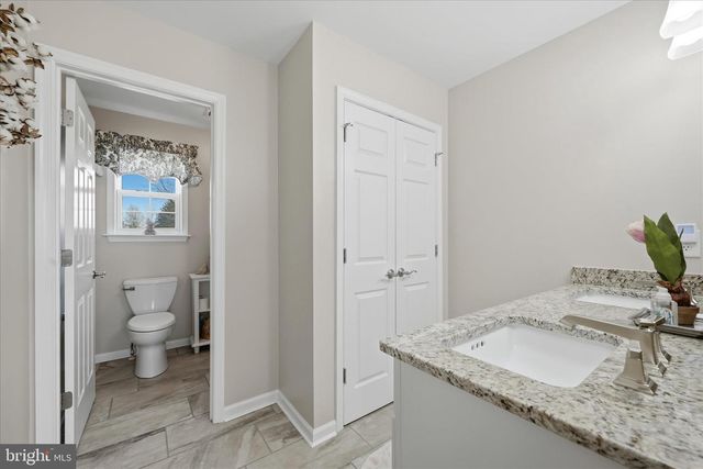 577 PINNACLE DR, Bunker Hill, WV 25413