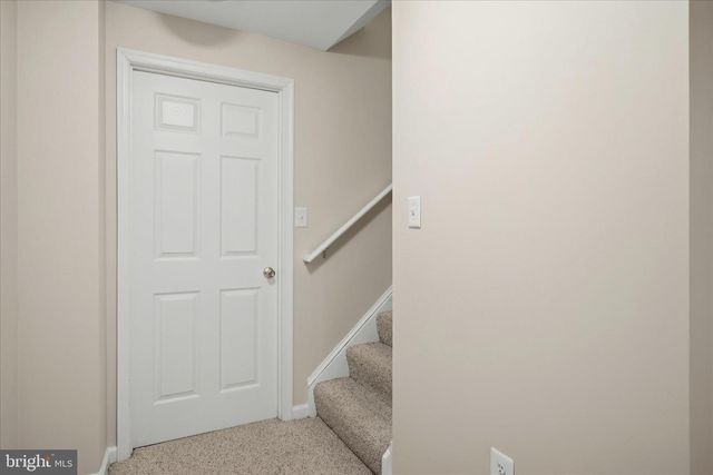 577 PINNACLE DR, Bunker Hill, WV 25413