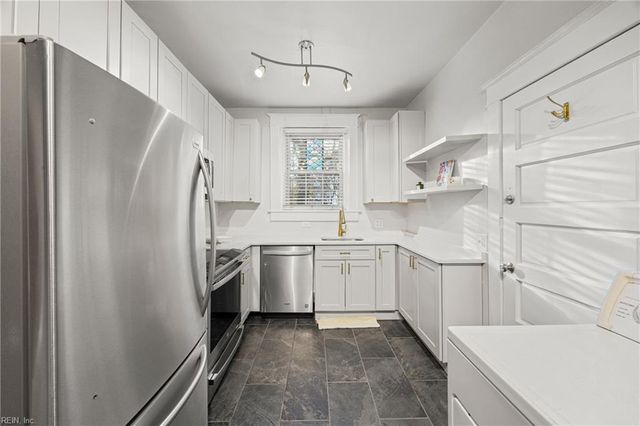 940 Gates Ave Apt A1, Norfolk, VA 23517