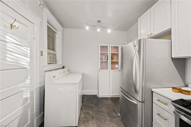 940 Gates Ave Apt A1, Norfolk, VA 23517