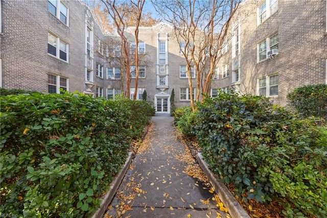 940 Gates Ave Apt A1, Norfolk, VA 23517