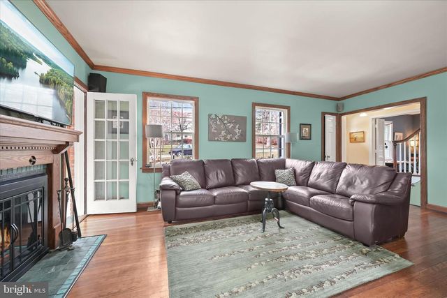 6715 QUEENS CHAPEL RD, Hyattsville, MD 20782