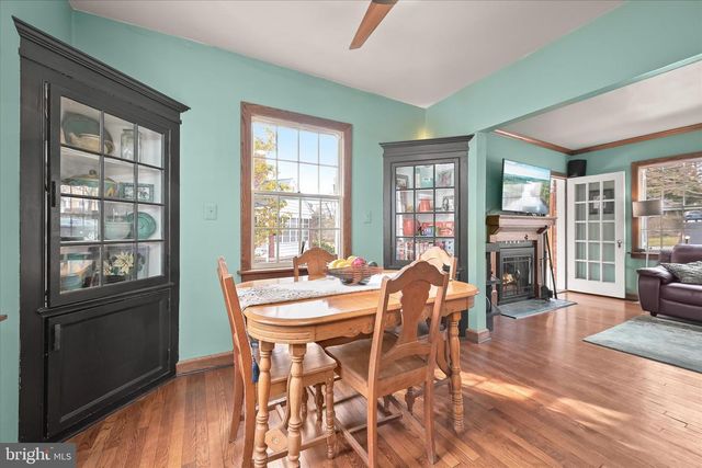 6715 QUEENS CHAPEL RD, Hyattsville, MD 20782