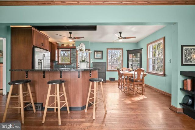 6715 QUEENS CHAPEL RD, Hyattsville, MD 20782